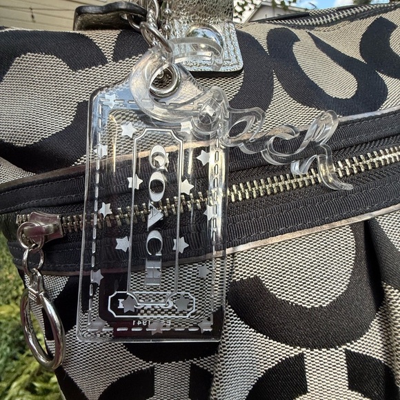 ▶️ Coach ◀️ Poppy Large Pop Op 🔥3 NICE Hang Tags Included - Picture 10 of 17